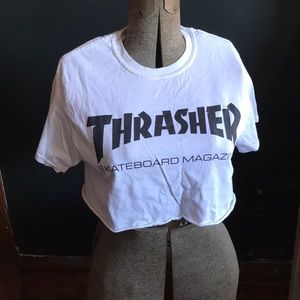 White cropped Thrasher shirt